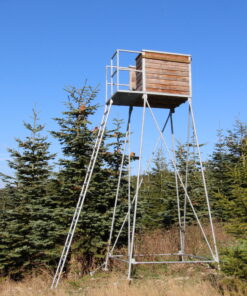 Offene Kanzel 3 Meter – inkl. Unterbau, Leiter und Podest mit Geländer aus verzinktem Metall